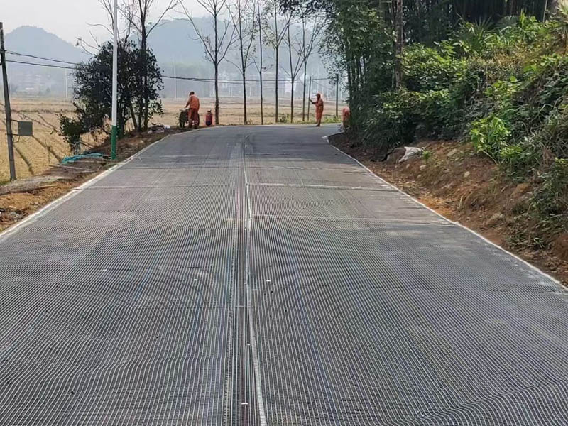 玄武岩土工格栅施工现场