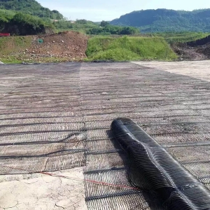 单向塑料土工格栅施工